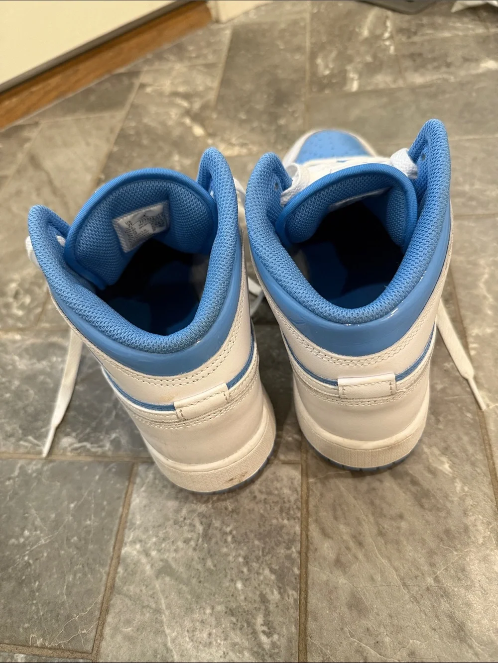 Jordan iconic high